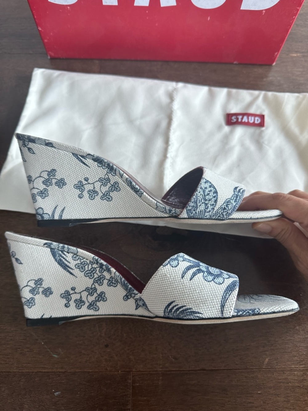 STAUD Cream and Blue Floral Canvas Wedge Sandals - Picture 3 of 10